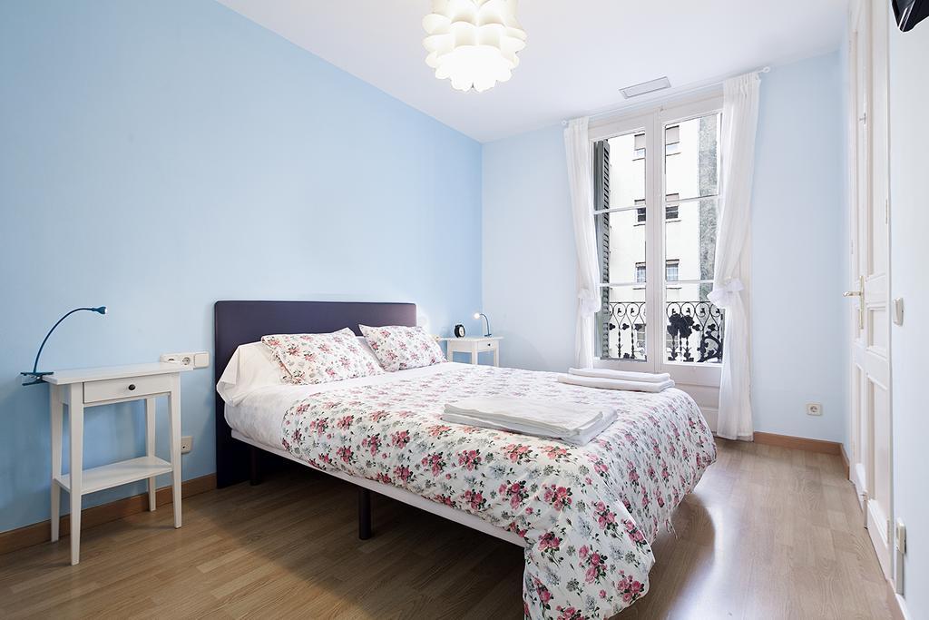 Apartments Barcelona & Home Deco Eixample Exterior photo